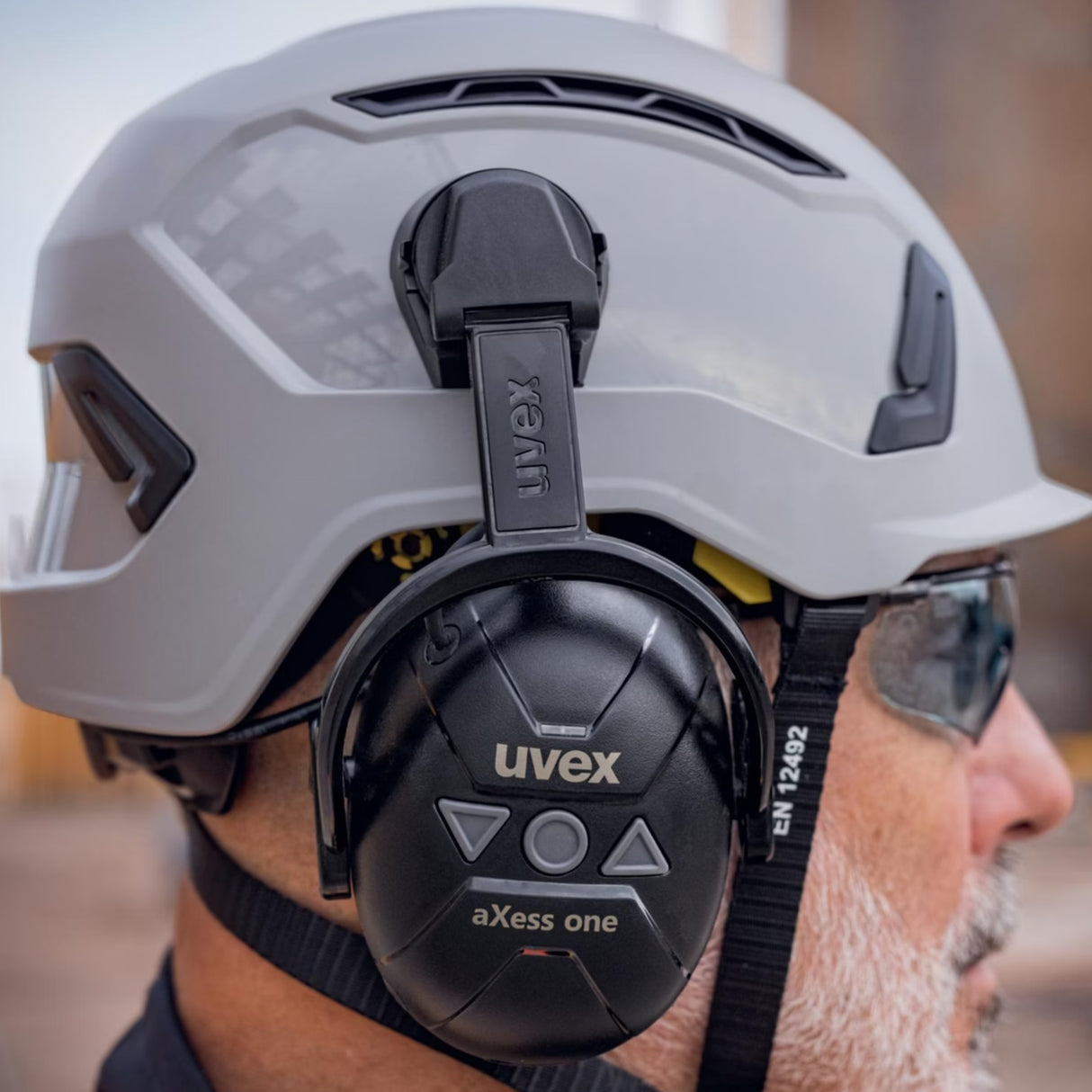 Uvex Hørselvern Bluetooth aXess one m/gelputer